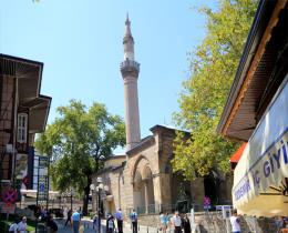 Orhan Gazi Mosque (Orhan Gazi Camii)